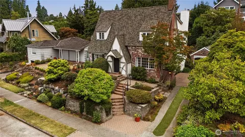 6022 Vassar Ave NE, Seattle, WA 98115