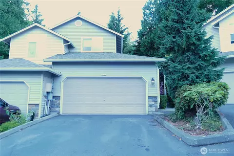 8707 1st Pl NE #B, Lake Stevens, WA 98258