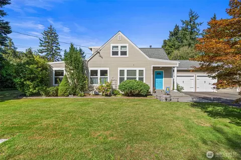 9412 15th Ave E, Tacoma, WA 98445