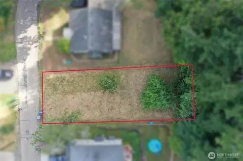 415 E Mommsen St, Mccleary, WA 98557