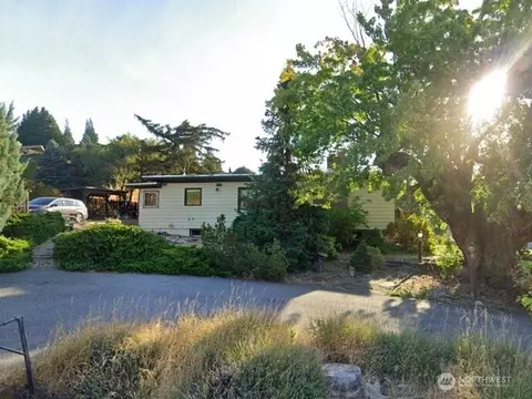 408 Sunnyslope Heights Rd, Wenatchee, WA 98801