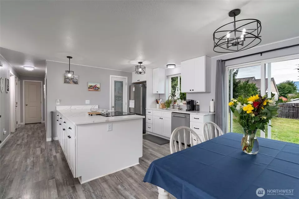 Kitchen - 1928 N 35th St, Mount Vernon, WA 98273 photo 1 of 5