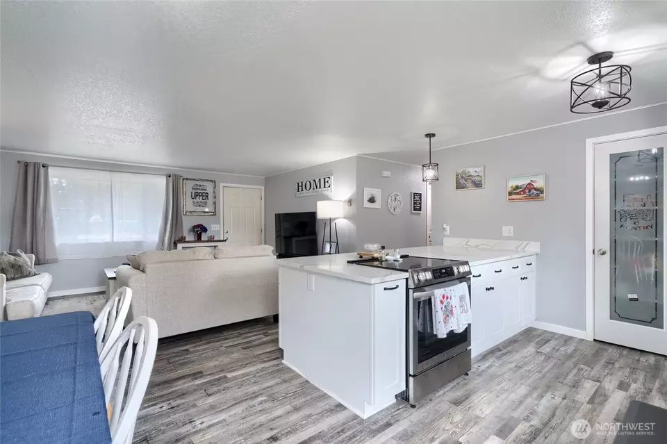 Kitchen - 1928 N 35th St, Mount Vernon, WA 98273 photo 5 of 5