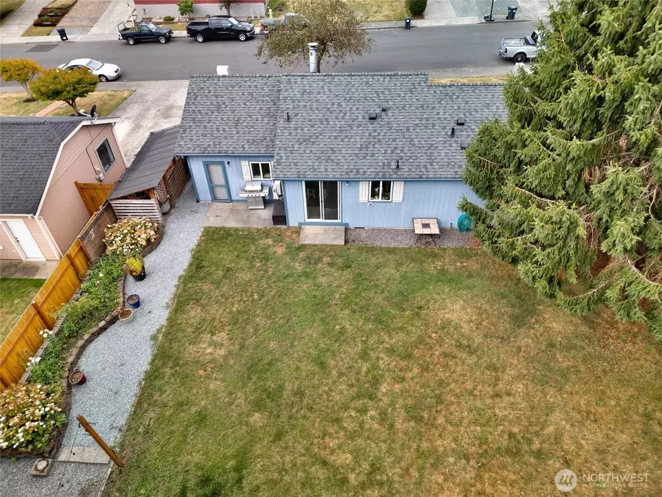 View/Area - 1928 N 35th St, Mount Vernon, WA 98273 photo 4 of 7