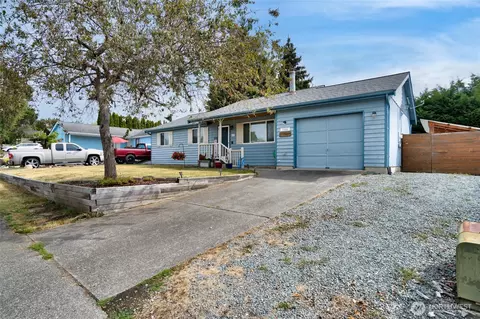Exterior - 1928 N 35th St, Mount Vernon, WA 98273 photo 1 of 9