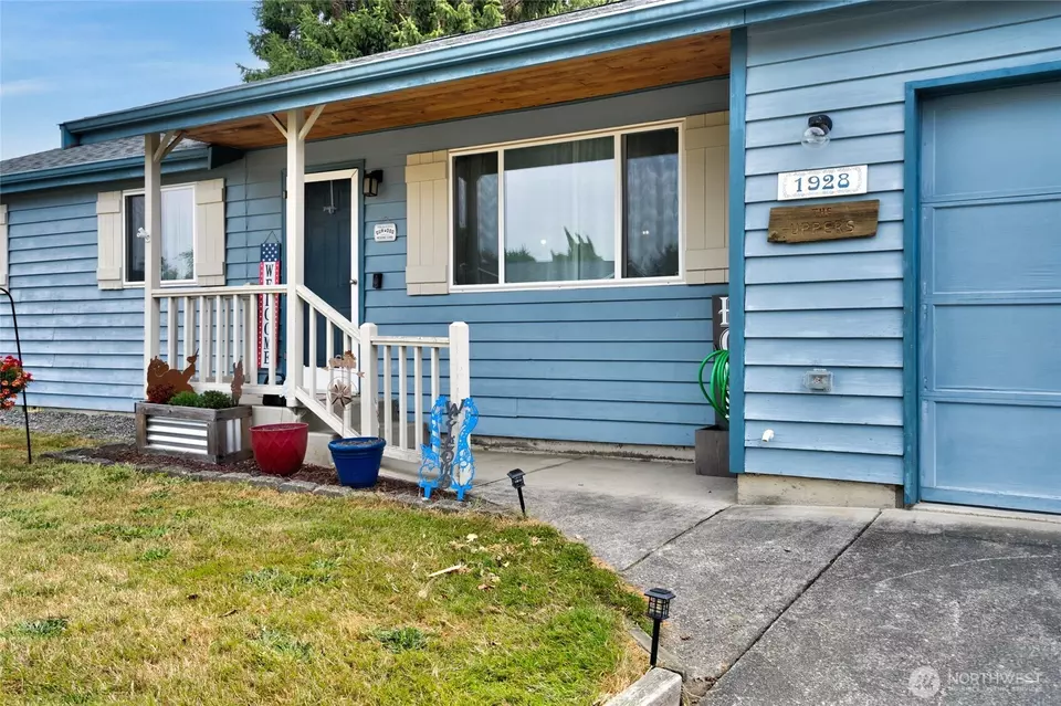 Other - 1928 N 35th St, Mount Vernon, WA 98273 photo 2 of 7