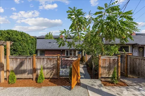 3932 14th Ave S, Seattle, WA 98144