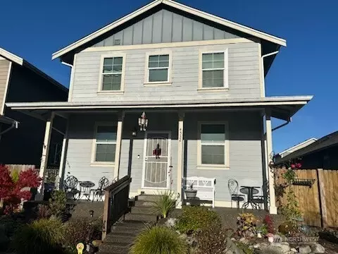 4532 Abalone St, Bremerton, WA 98310