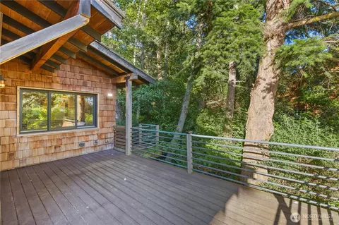 90 Montgomery Ln, Eastsound, WA 98245 photo 6