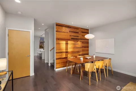 Dining - 724 Belmont Pl E, Seattle, WA 98102 photo 2 of 2