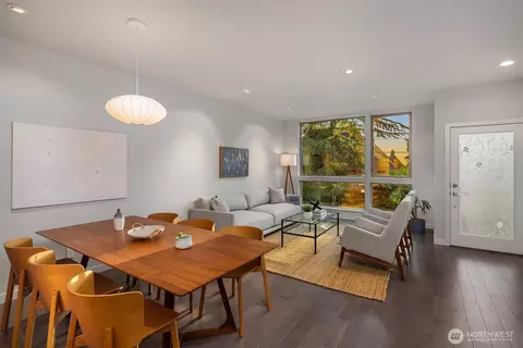 Dining - 724 Belmont Pl E, Seattle, WA 98102 photo 1 of 2