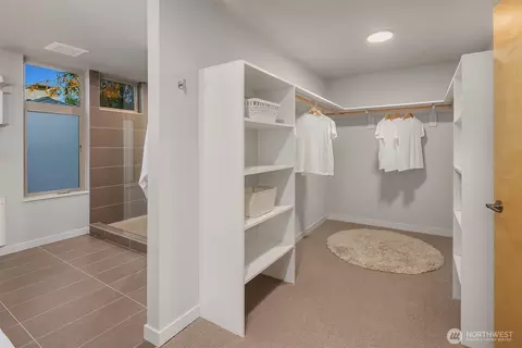 Other - 724 Belmont Pl E, Seattle, WA 98102 photo 2 of 5
