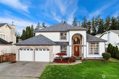 13727 Templeton Ave NW, Silverdale, WA 98383