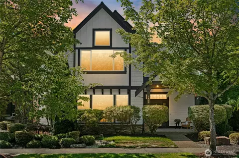 3419 NE Meadow Way, Issaquah, WA 98029