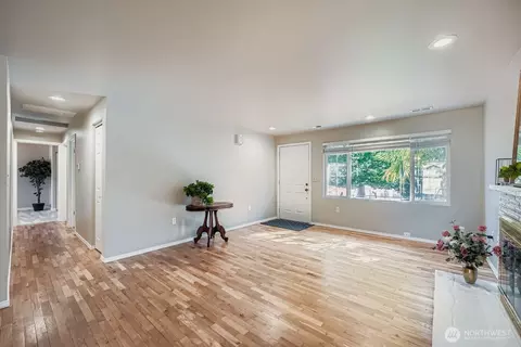 Living - 22408 Meridian Ave S, Bothell, WA 98021 photo 1 of 4