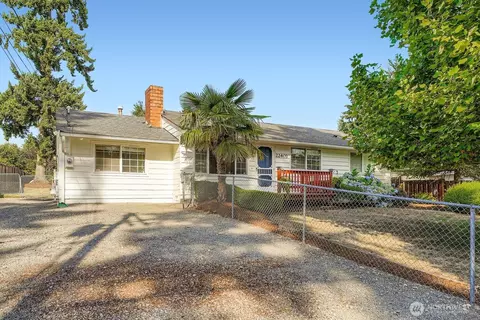 22408 Meridian Ave S, Bothell, WA 98021