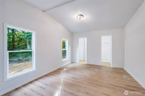 18903 224th Avenue Ct E, Orting, WA 98360 photo 12