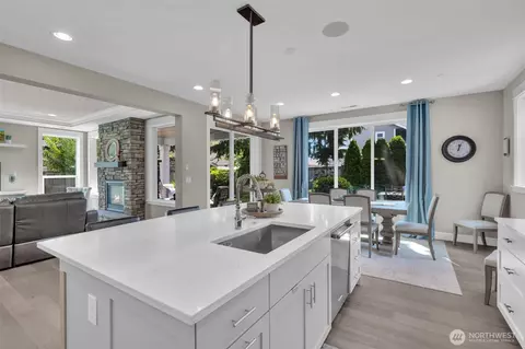 Kitchen - 23216 9th Ave SE, Bothell, WA 98021 photo 5 of 7