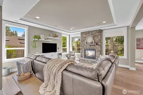 Living - 23216 9th Ave SE, Bothell, WA 98021 photo 3 of 5