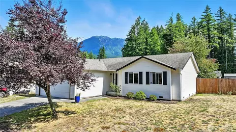 323 Woodhaven Ct, Gold Bar, WA 98251