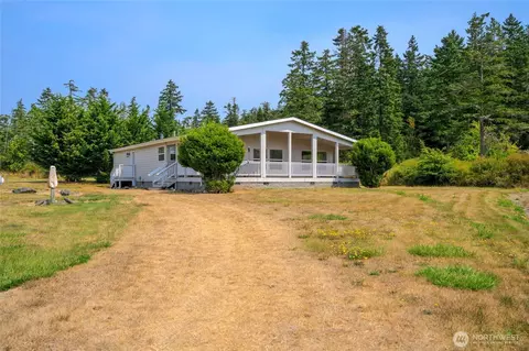 155 Airport Perimeter Way, Anacortes, WA 98221