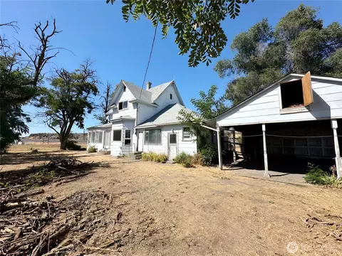 306 W 2nd Ave, Odessa, WA 99159
