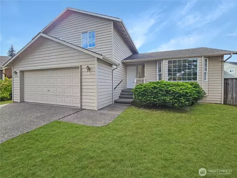 8222 63rd Dr NE, Marysville, WA 98270