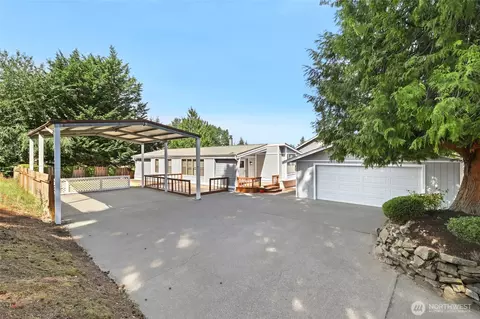 97 28th Ave S, Milton, WA 98354