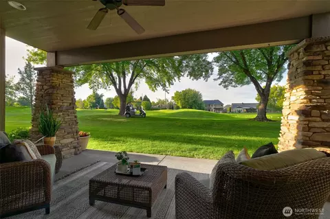 8905 Occidental Rd #102A, Yakima, WA 98903