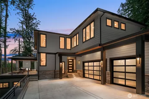 17750 SE 63rd Pl, Bellevue, WA 98006