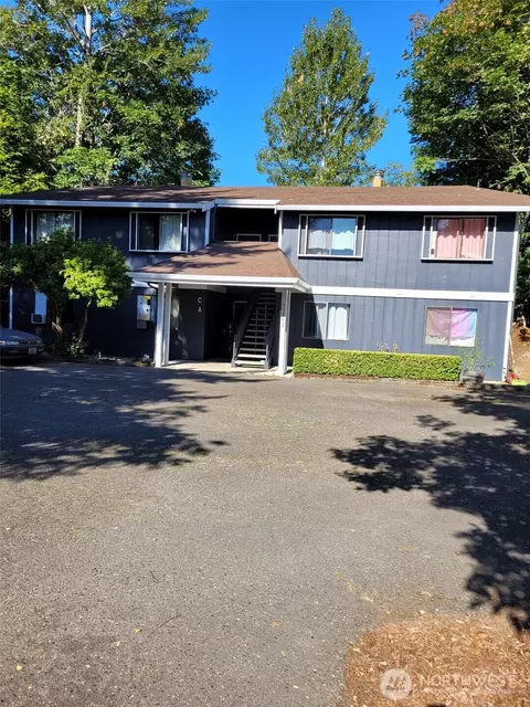 13302 98th Avenue Ct E, Puyallup, WA 98373