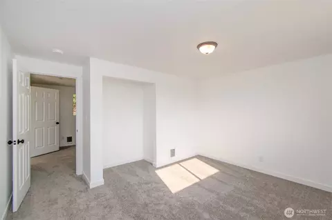 Bedroom - 851 Spath Rd, Sequim, WA 98382 photo 5 of 6