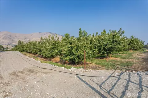 13512 Us Highway 2 #P.6, East Wenatchee, WA 98802