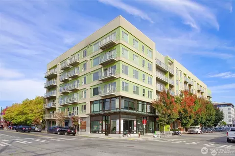 1760 NW 56th St #505, Seattle, WA 98107
