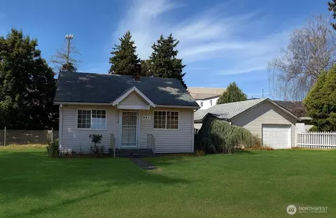 321 Lafayette St S, Tacoma, WA 98444