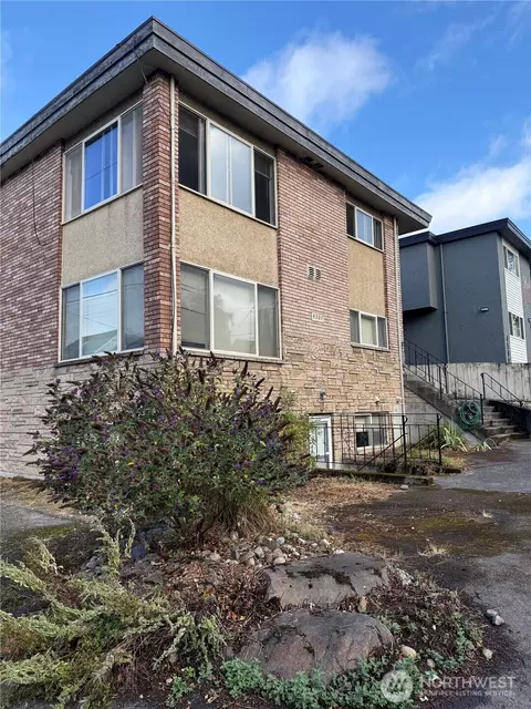 4501 Fremont Ave N, Seattle, WA 98103