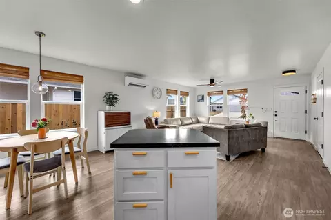 Other - 502 Cardinal Ave, Winlock, WA 98596 photo 3 of 6