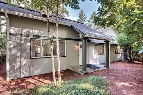1516 Decatur St SW #210, Olympia, WA 98502