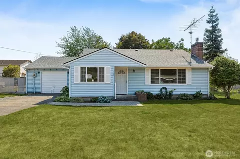 130 115th St E, Tacoma, WA 98445
