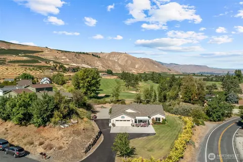 2973 Jamaica St, Malaga, WA 98828