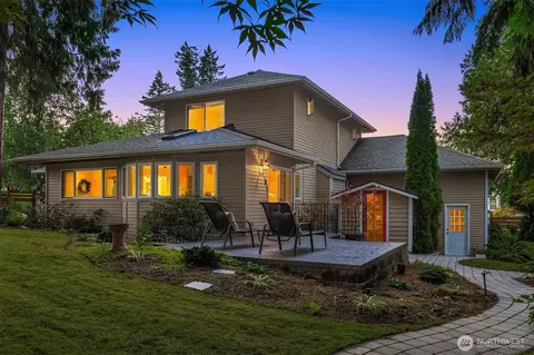 4804 Fir Tree Way, Bellingham, WA 98229
