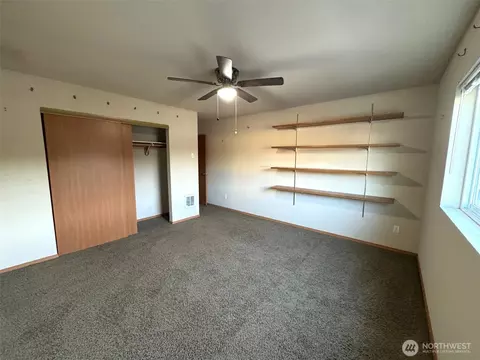 Bedroom - 334 Pacific Loop, Kittitas, WA 98934 photo 7 of 7