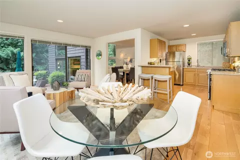 Dining - 22526 53rd Ave SE, Bothell, WA 98021 photo 4 of 4