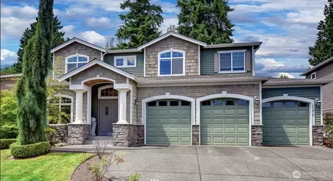 11215 NE 116th Pl, Kirkland, WA 98034
