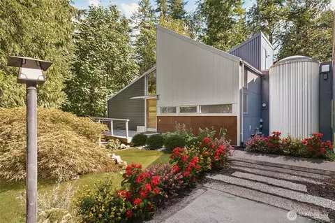 26031 SE 156 St, Issaquah, WA 98027