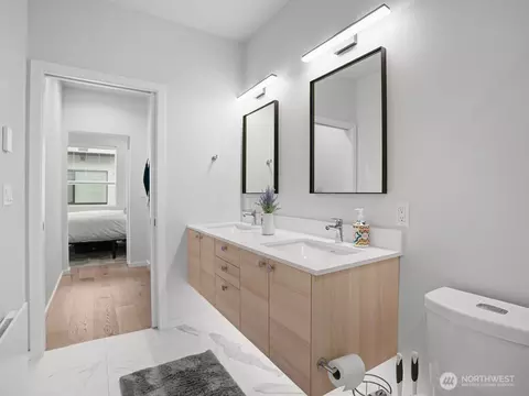 Bath - 17338 Bothell Way NE #E, Bothell, WA 98011 photo 2 of 4