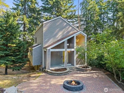 21911 4th Ave SE, Bothell, WA 98021