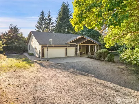 1161 NE Belfair Manor Dr, Belfair, WA 98528
