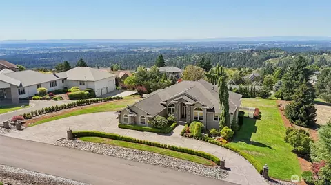 12520 NE 246th Ct, Brush Prairie, WA 98606