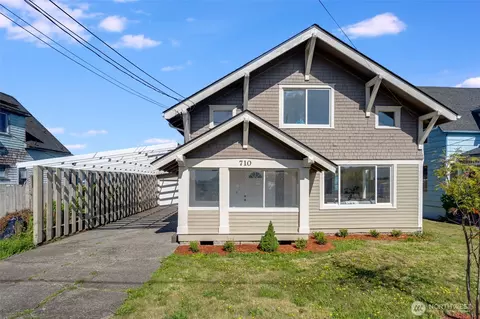 710 6th St, Hoquiam, WA 98550